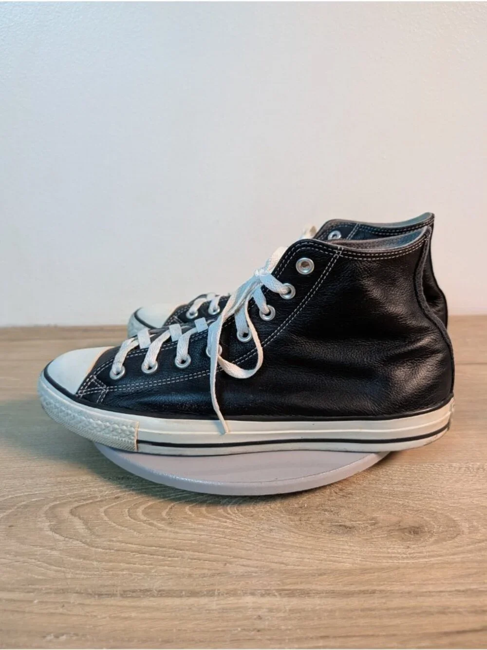 Converse Chuck Taylor All Star Leather High Top Black 1S581 Men's Sneaker 9.5 - Picture 7 of 10
